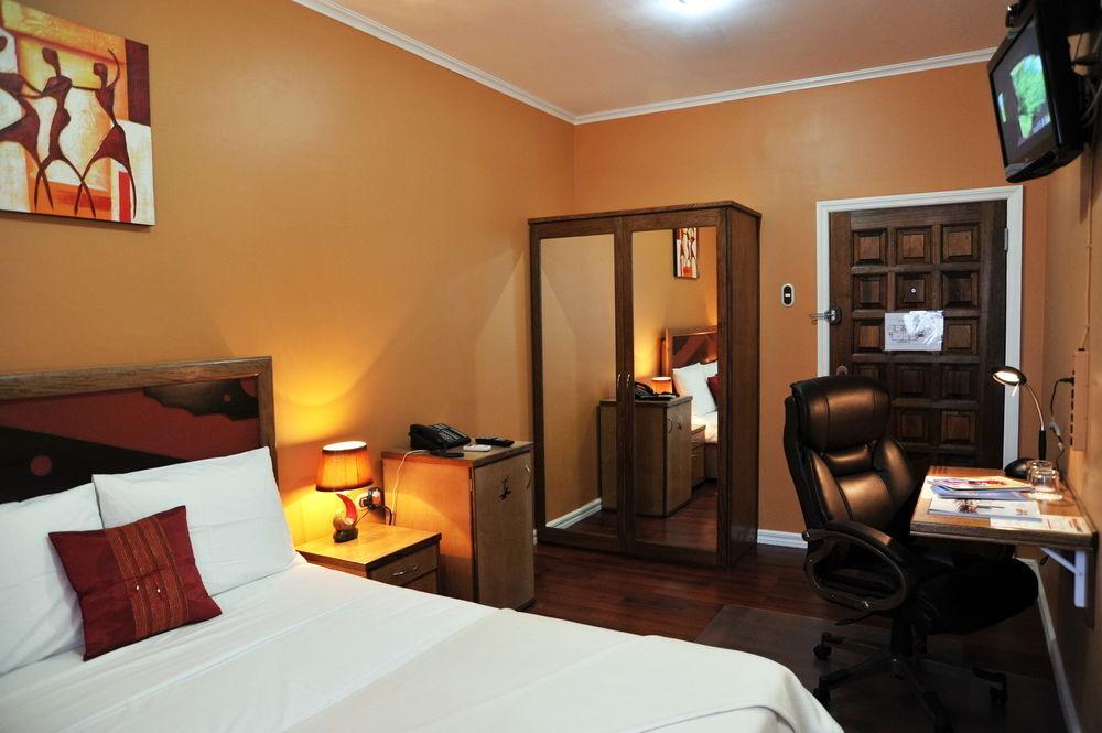 Culture Crossroads Inn Port of Spain Luaran gambar