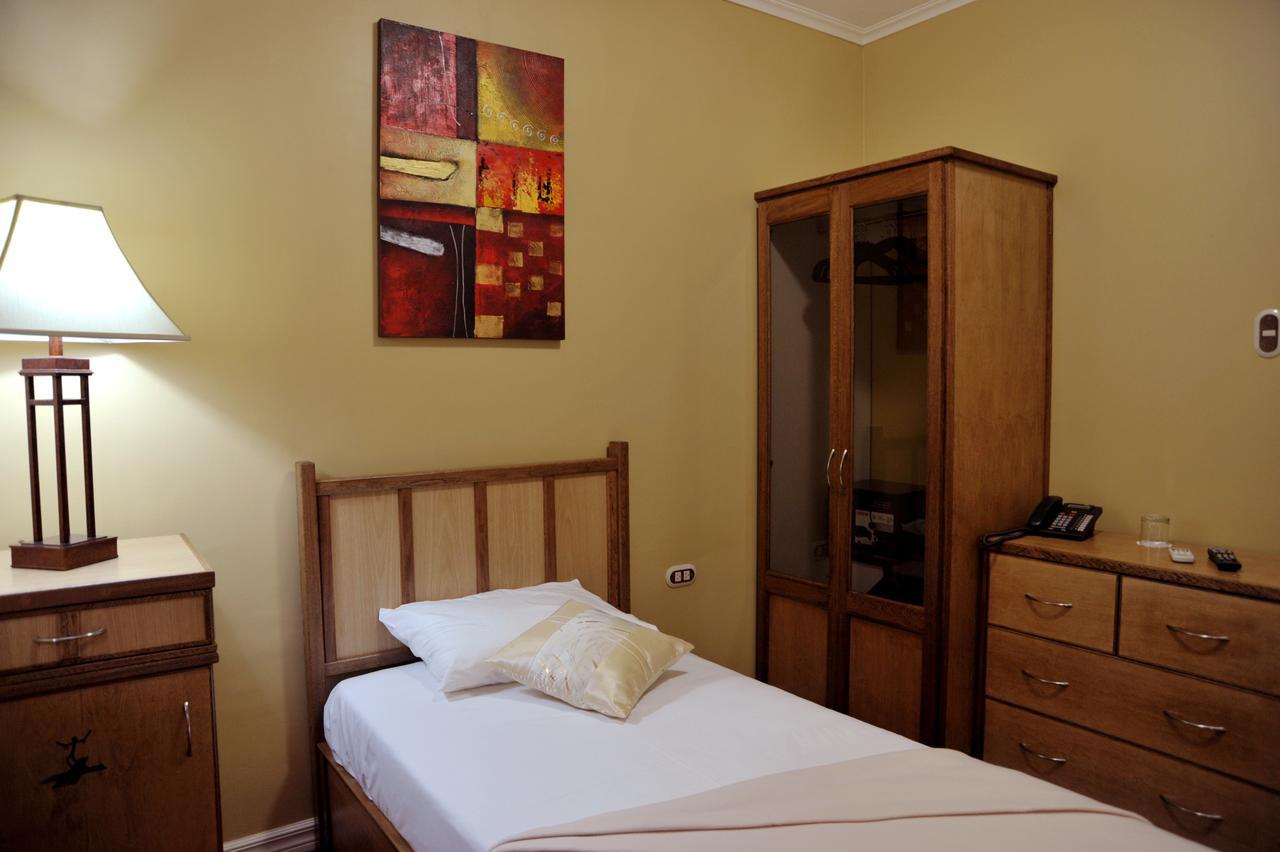 Culture Crossroads Inn Port of Spain Luaran gambar