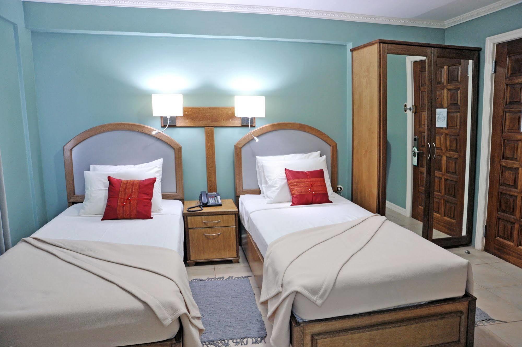 Culture Crossroads Inn Port of Spain Luaran gambar